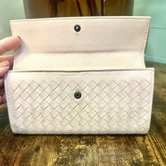 Bottega Veneta Intrecciato Light Blush Long Wallet - Picture 9 of 17